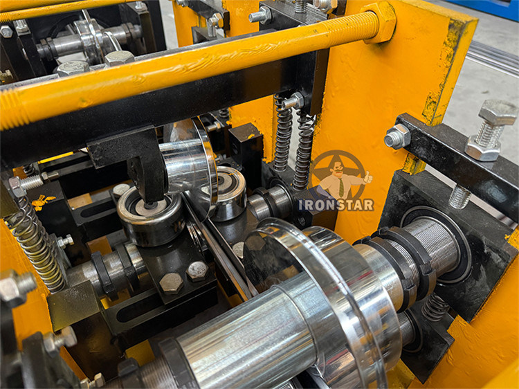 “Fully Automatic Galvanized Steel J Channel Bracket Roll Forming Machine Kazakhstan Special J Profile Support Bracket Forming Machine For Building Construction”