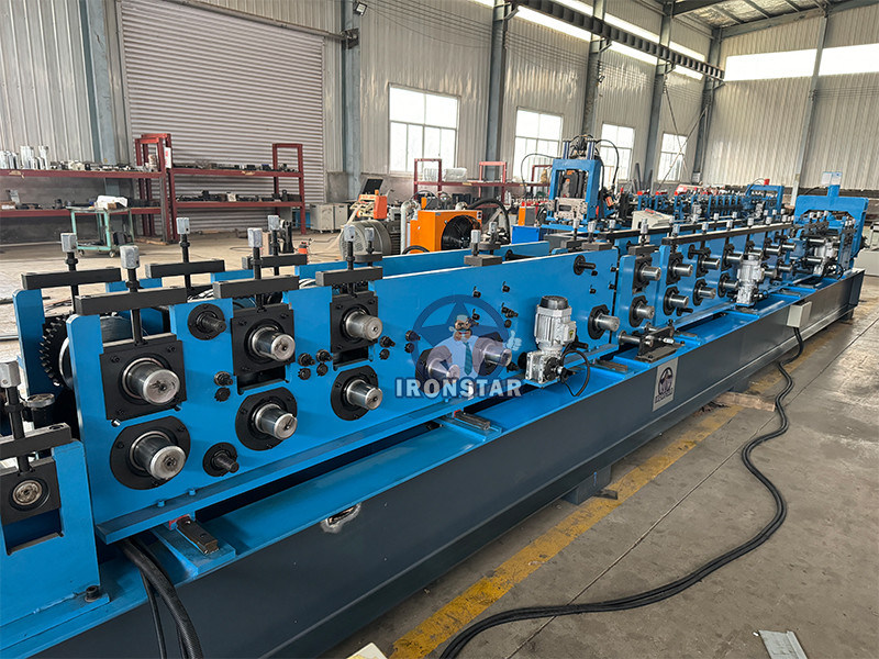 “Factory Direct 80-300mm Adjustable Size C Purlin Roll Forming Machine Automatic C Channel Purlin Forming Machine for Ecuador”